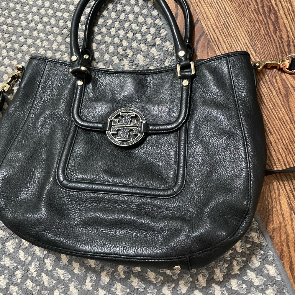 Tory Burch Amanda classic hobo